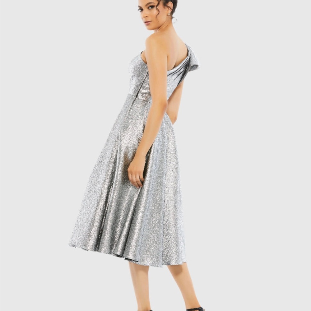 Mac Duggal Silver One Shoulder Bow Midi Dress Brocade tea length sleeveless new - Picture 3 of 3